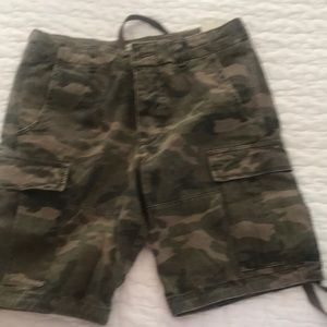 Men’s Abercrombie Cargo Shorts